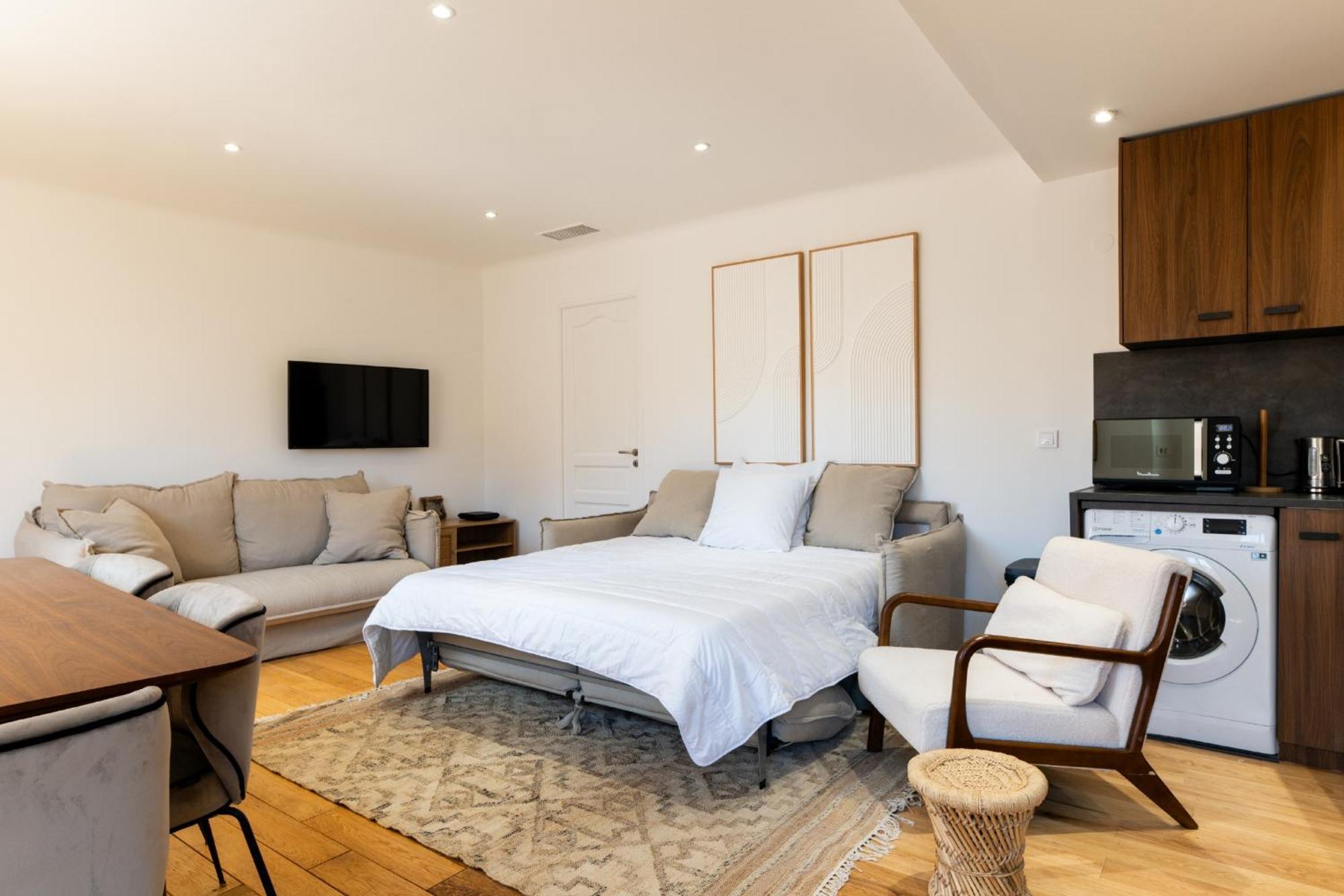 Appartement Place Des Lices Saint Tropez Bagian luar foto
